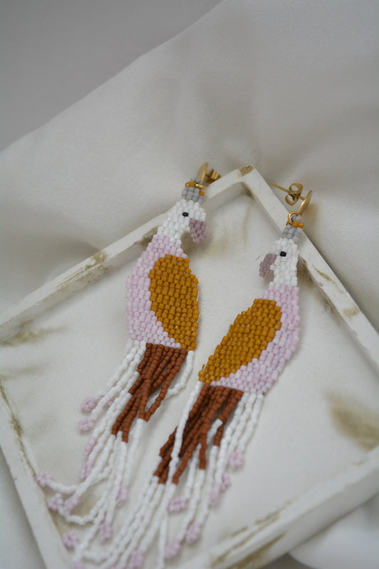 Aretes Ave