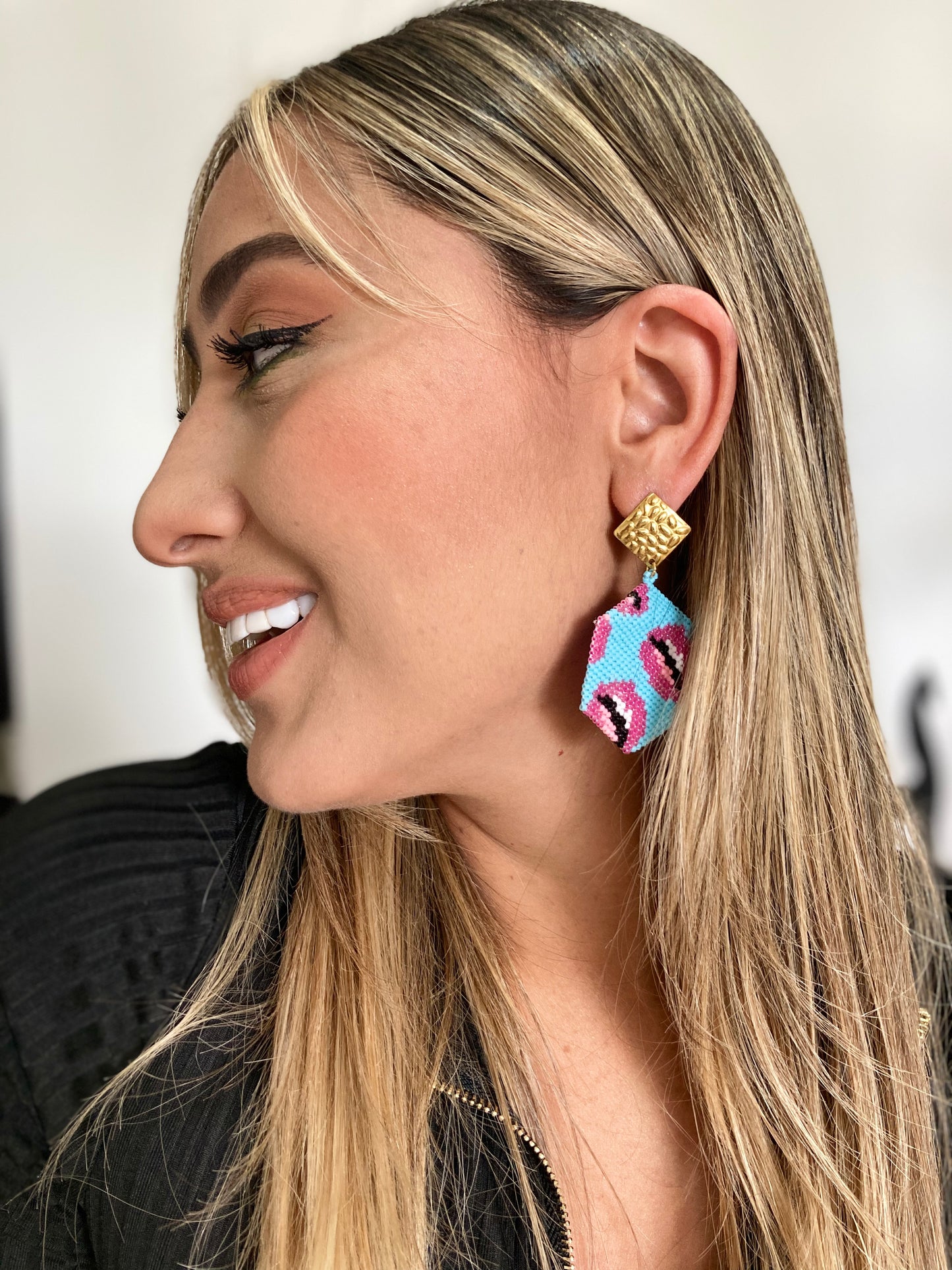 Aretes Labios
